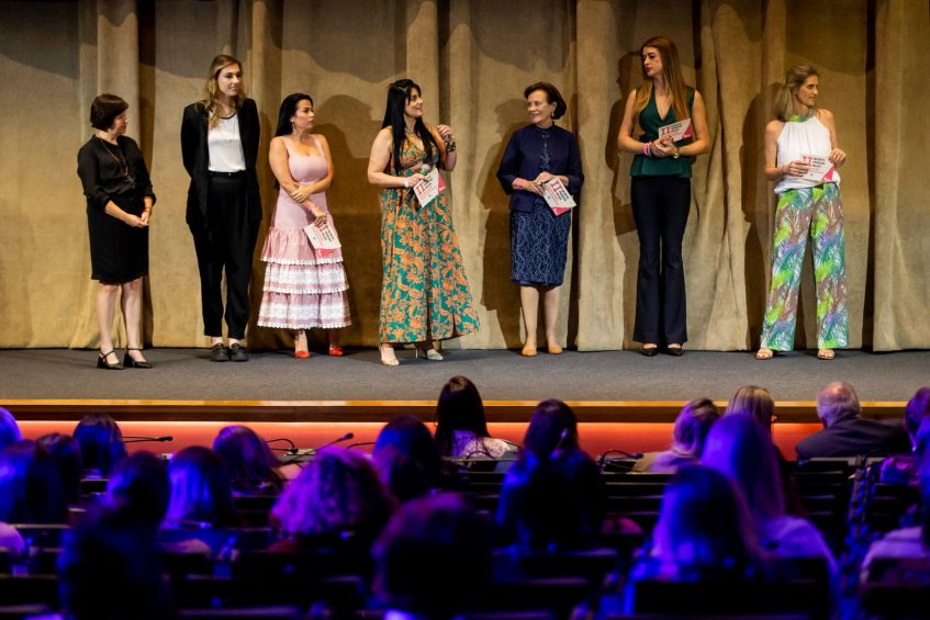 Protagonismo feminino marca II Encontro Programa Mulher