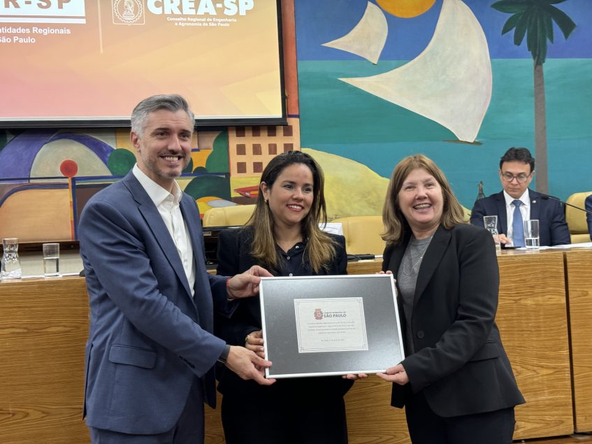 Câmara Municipal de São Paulo homenageou Crea-SP em reunião do CDER-SP