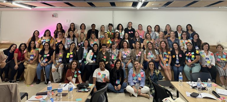 Lideranças femininas em movimento